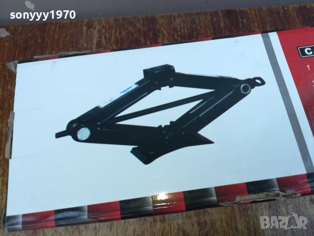 КРИК 1,5Т НОВ 2808251007, снимка 9 - Аксесоари и консумативи - 51519089