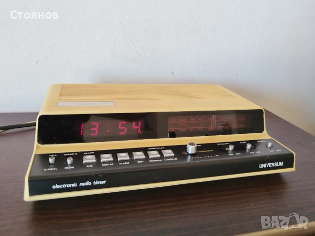 Радио транзистори GRUNDIG, ITT, UNIVERSUM, PHILIPS, LOEWE, SONATA, DOROTA, WIGO RW2 , снимка 16 - Радиокасетофони, транзистори - 38807962