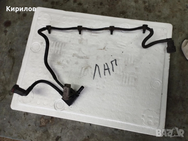 Тръба с щуцери излишно гориво Renault Лагуна II 2002-2006, снимка 2 - Части - 52586812