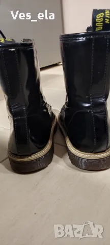 лачени черни кубинки , снимка 4 - Дамски ботуши - 48162108