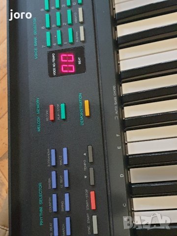 Yamaha PSR-6 Portable Electronic Keyboard, снимка 10 - Други - 40113147