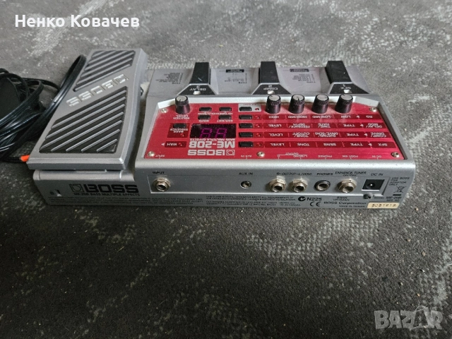 Мултиефект за бас китара BOSS ME20B, снимка 2 - Китари - 52640904