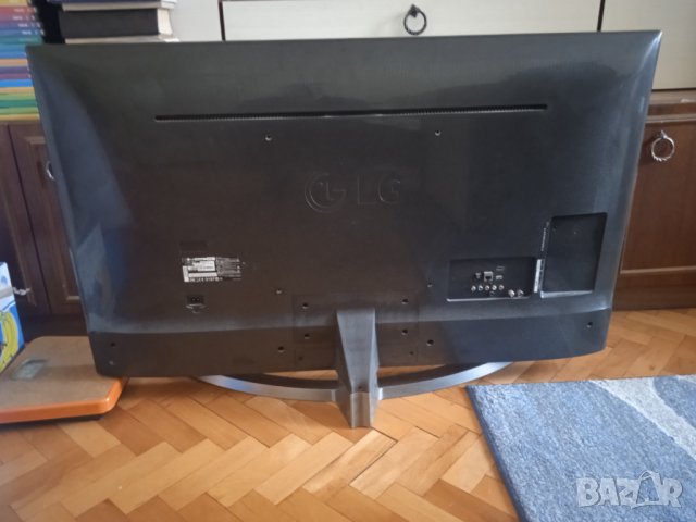 Много голям телевизор TV LG 49UH668V (счупен екран, платките работят), снимка 6 - Телевизори - 43613228