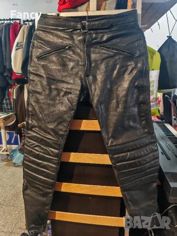 Кожени мотопанталони, снимка 2 - Аксесоари и консумативи - 48493096