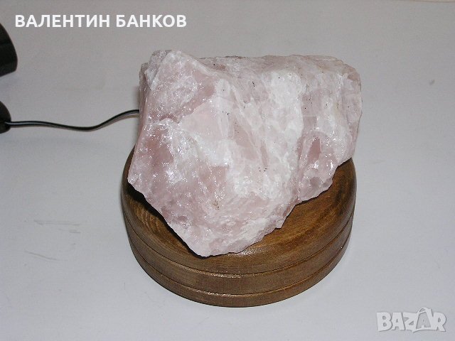 РОЗОВ КВАРЦ - НОЩНА ЛАМПА, снимка 4 - Настолни лампи - 24956463