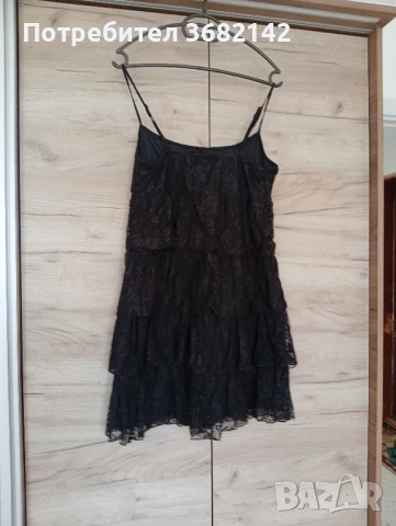 продавам дамска черна рокля на волани , снимка 5 - Рокли - 51217836