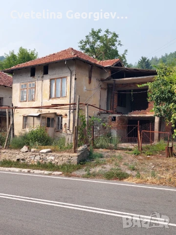 Къща с. Градево обл. Благоевград, снимка 1