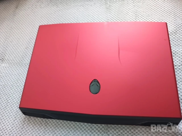 Продавам Alienware M17X-R4, работещ