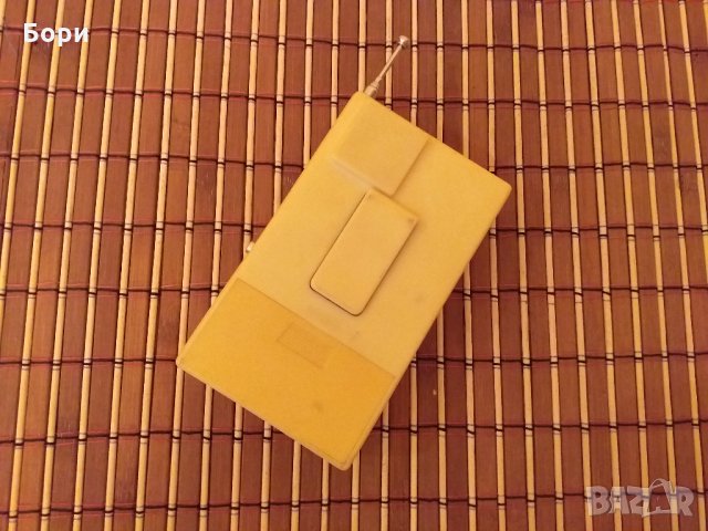 Старо радио INTERNATIONAL FM/AM, снимка 7 - Радиокасетофони, транзистори - 28038566