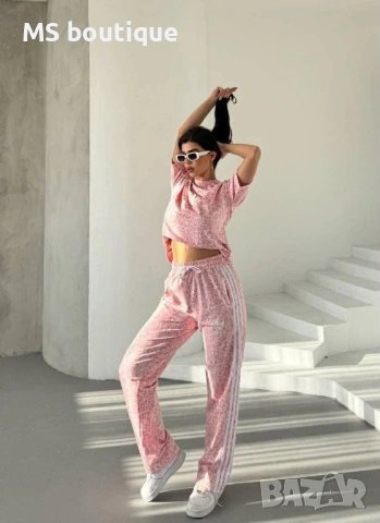 Дамски спортен комплект Adidas