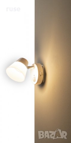 НОВИ! LED лампа спот за контакт със сензор за движение  Код:002, снимка 4 - Лед осветление - 38498327