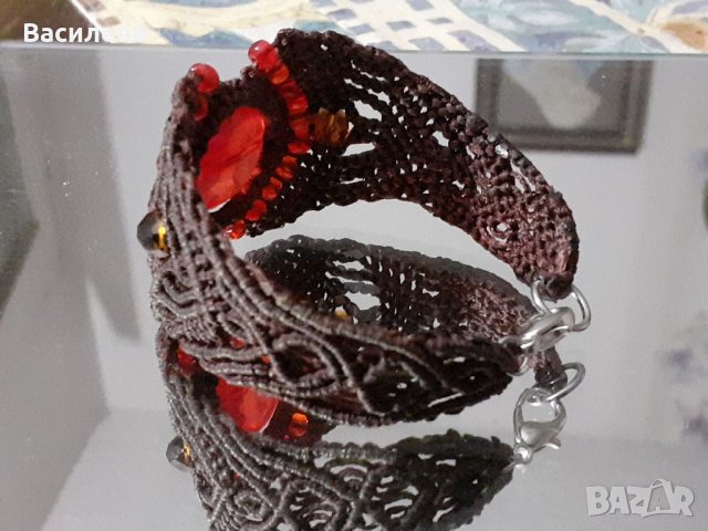 Гривна, макраме, снимка 4 - Гривни - 38880362