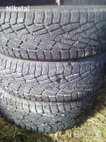 3бр гуми за джип 265/70R17 Nokian