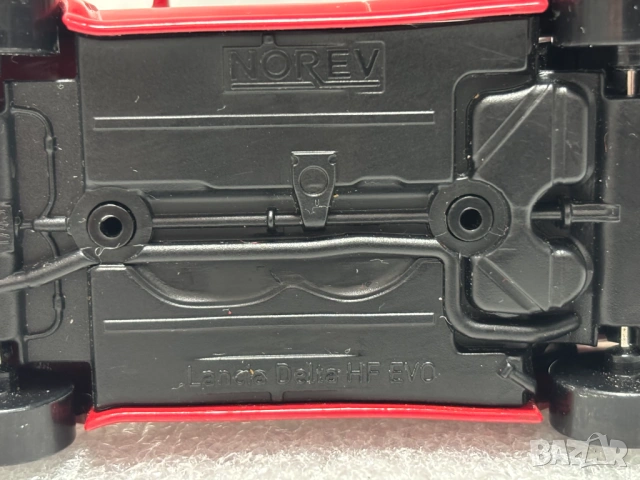 Метална Количка Lancia Delta HF Integrale Evo , снимка 9 - Колекции - 53177692