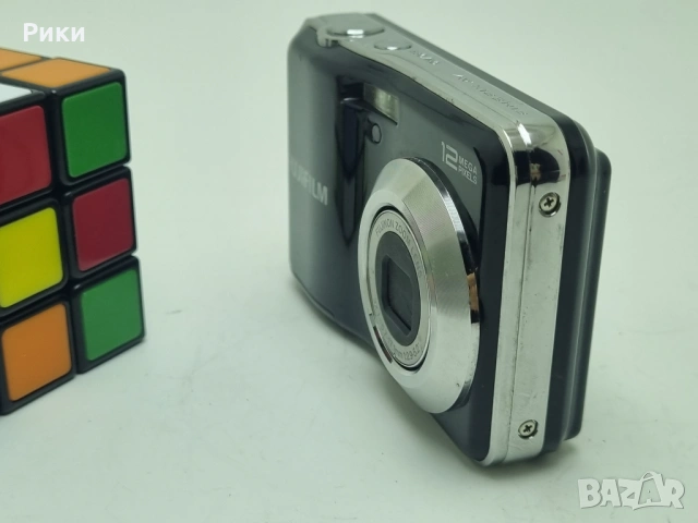 FUJIFILM FinePix AV100 12.0MP Retro Digital Camera, снимка 10 - Фотоапарати - 53308484