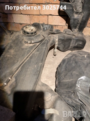 Резервоар за Audi A4 B5 1.8T Quattro, бензин, снимка 5 - Части - 53505718