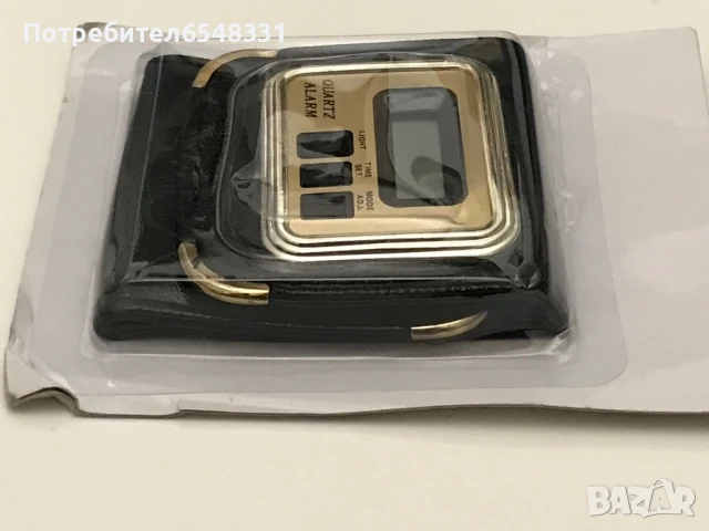 Портмоне с малък часовник и аларма, снимка 2 - Портфейли, портмонета - 51410602