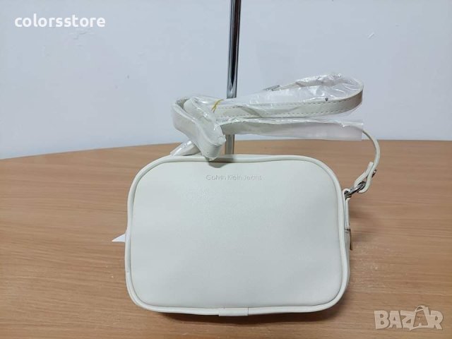 New#бяла луксозна Чанта # реплика Calvin Klein код DS-Z45S, снимка 4 - Чанти - 41658464