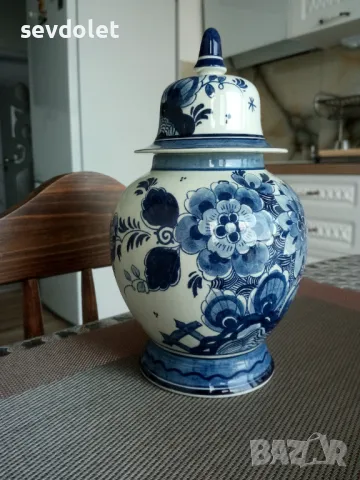 Прекрасен порцеланов съд-Урна., снимка 4 - Антикварни и старинни предмети - 50136487