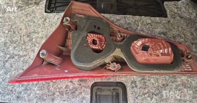 Toyota Rav4, 2012-2018 г., Ляв вътрешен стоп, снимка 3 - Части - 51022134