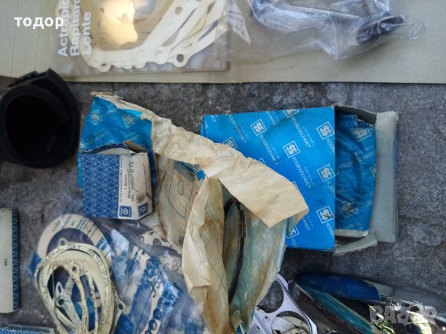 Части за Фолксваген Костенурка, снимка 4 - Части - 37247993