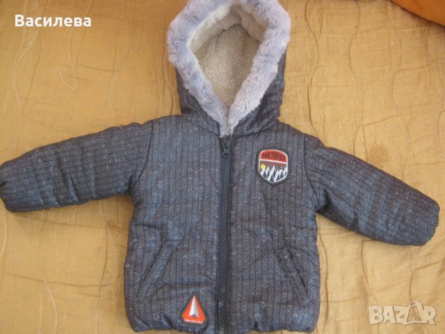 Плътно яке с подплата и качулка 68 размер