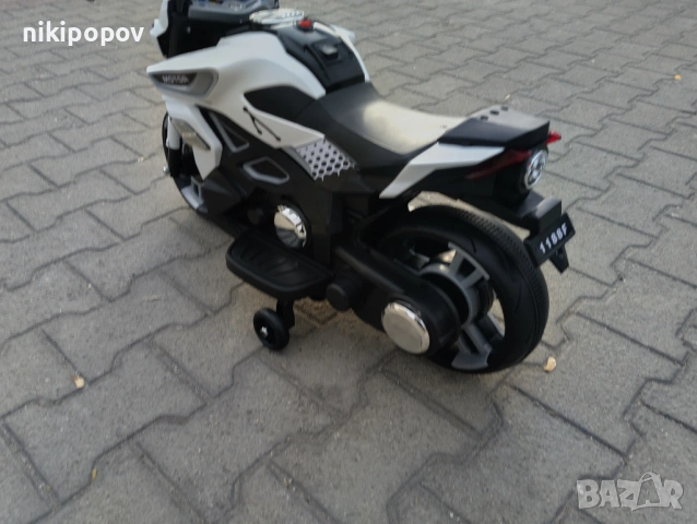 US Акумулаторен мотор HOUSTON бял, снимка 5 - Детски велосипеди, триколки и коли - 53569591