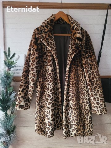 Тигрово палто , снимка 2 - Палта, манта - 43135870