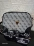 Дамска чанта GUESS  , снимка 1