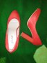 Нови Дамски обувки 37 номер Tendenz Нови Червен набук, ток, снимка 1 - Дамски обувки на ток - 26889801