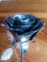 Роза от метал