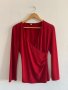 Дамска червена блуза, снимка 1 - Блузи с дълъг ръкав и пуловери - 26997359
