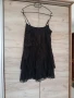 продавам дамска черна рокля на волани , снимка 5