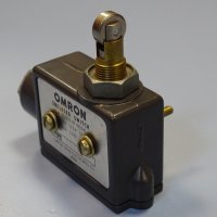 изключвател Omron ZE-Q21-G Enclosed Switch Roller Plunger 15A, снимка 3 - Резервни части за машини - 43861814