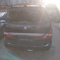 Ssang yong Rodius, 2.7 дизел, 4x4 ,цял , снимка 4 - Автомобили и джипове - 43270069