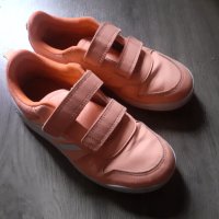 Mаратонки ADIDAS second hand детски, снимка 2 - Детски обувки - 43382129