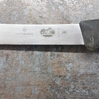 Нож викторинокс , снимка 1 - Прибори за хранене, готвене и сервиране - 44059346