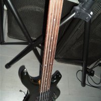 Stagg 5str.frettless bass, снимка 6 - Китари - 28557110