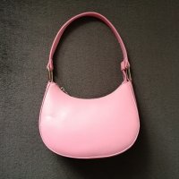 Малка дамска кожена чанта за рамо в розов цвят, снимка 8 - Чанти - 43733574