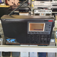 Радио Edutec ATS 818 В отлично техническо и визуално състояние., снимка 2 - Радиокасетофони, транзистори - 44891031