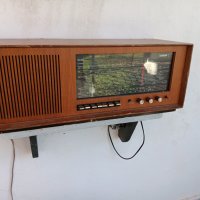 SABA Lindau / 1966г Радио, снимка 1 - Радиокасетофони, транзистори - 43468653