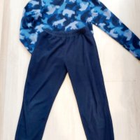 Поларена пижама за 10 год., снимка 2 - Детски комплекти - 43036513