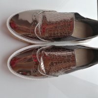 Oбувки цвят металик, снимка 2 - Дамски ежедневни обувки - 28516671