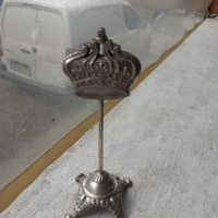 Корона поставка с корони, снимка 1 - Антикварни и старинни предмети - 44864257