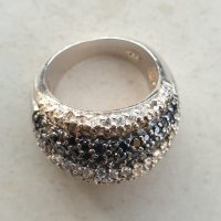 Масивен сребърен пръстен с бели и черни цирконий, снимка 4 - Пръстени - 38599811