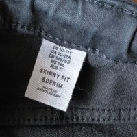 Два чифта дънки на H&M, 8 лв. обща цена, снимка 4 - Детски панталони и дънки - 32781855