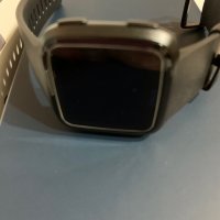 Смарт часовник Fitbit Versa Black, снимка 5 - Смарт гривни - 28810811