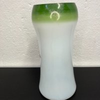 Рисувана стъклена ваза - Арт Нуво. №4961, снимка 8 - Антикварни и старинни предмети - 43923265