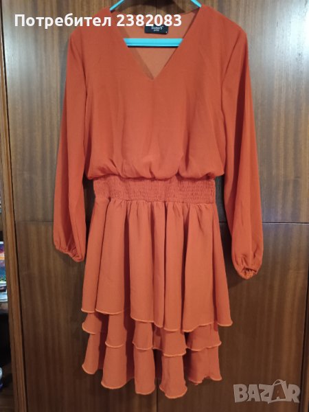 Рокля с волани, снимка 1