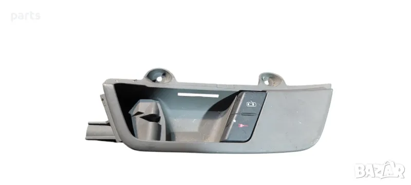 Бутони Предна Лява Вътрешна Дръжка Ауди A4 Б6, снимка 1